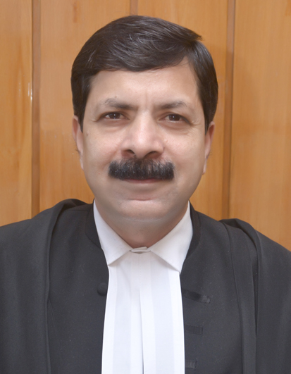 Photograph of Justice Sushil Kukreja 